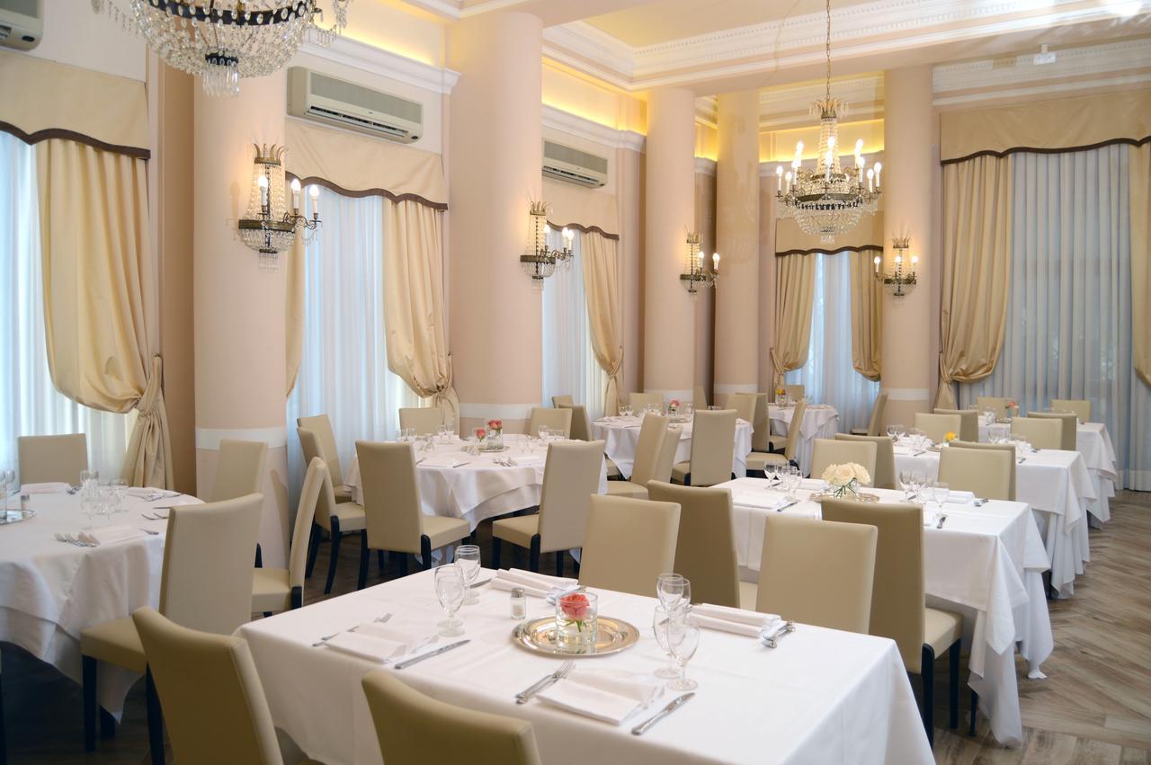 Grand Hotel Vittoria モンテカティーニ・テルメ エクステリア 写真